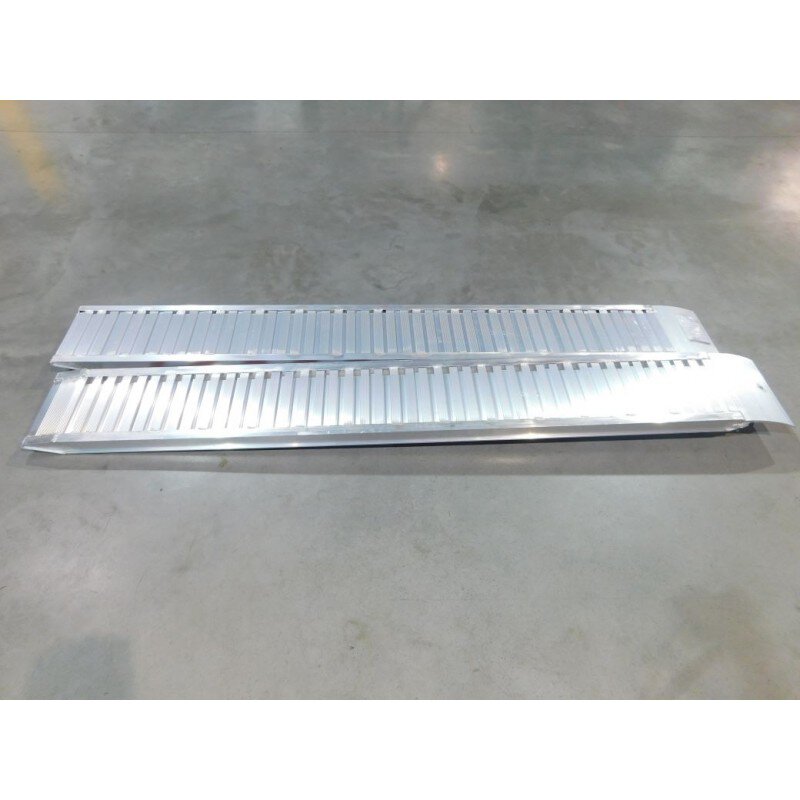 Rampes alu 1360 kg selected image