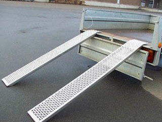PAIRE DE RAMPES ALU 200 x 26 CM 1000KG