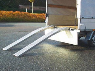 PAIRE DE RAMPES ALU COURBEES